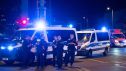 Agentes de policía trabajandcerca del lugar dondeocurrieron los hechos en Agentes de policía trabajando cerca del lugar donde ocurrieron los hechos en BerlínBerlín