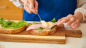 Salud Pública recomienda extremar las precauciones al elaborar mayonesa u otras salsas con huevo crudo.