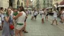 El último día de las fiestas de San Lorenzo ha comenzado con fiesta, música y ambiente en las calles.