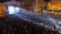 El escenario de la Plaza del Pilar es uno de los más multitudinarios en fiestas