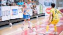 El Wanapix Sala 10 disputando una jugada en el primer encuentro de liga
