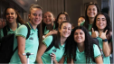 Las aragonesas Samper y Sanz, a la derecha de la foto, en su llegada a Eslovenia
