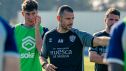 Albert Rudé da instrucciones a sus jugadores durante un entrenamiento esta semana.