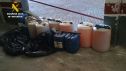 Imagen de los bidones de gasoil localizados.