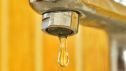 La prohibición no afecta a otros usos domésticos, de manera que el agua es apta para ducha y aseo, lavar la ropa y riego.
