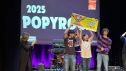 El grupo Direi recoge el premio tras ganar el concurso en 2025.