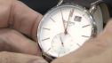 Se retrasa la hora  del reloj.