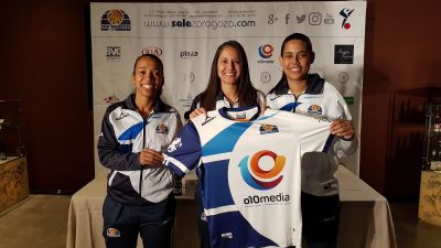 Presentación de las nuevas jugadoras del Sala Zaragoza.