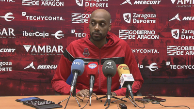 Berhanemeskel en rueda de prensa.