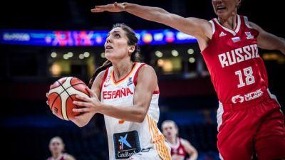 Cristina Ouviña en los cuartos del Eurobasket.