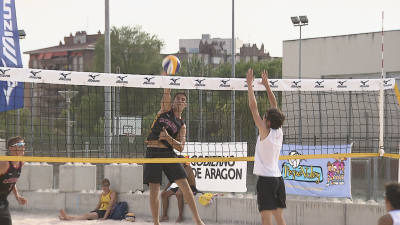 Imágenes del Campeonato de España de vóley playa.