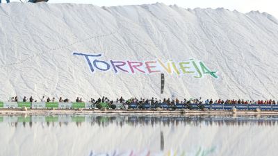 Una imagen de la primera etapa de La Vuelta que se ha celebrado en Torrevieja.