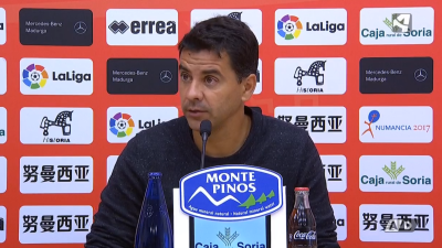 Míchel Sánchez durante la rueda de prensa de este sábado.