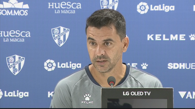 Míchel en rueda de prensa.
