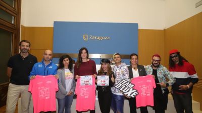 Imágenes de la presentación de la Carrera de la Mujer.
