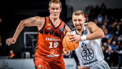 Robin Benzing, en una acción del encuentro de ayer ante Neptunas Klaipeda.