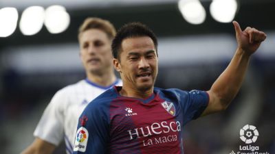Okazaki marcó dos goles este sábado que fueron anulados.