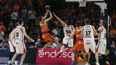 Casademont no ha podido aprovechar el mal momento de Valencia Basket. Foto: ACB Photo / M. Á. Polo