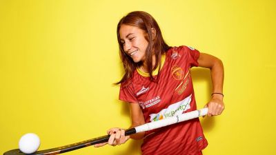 Begoña García, con la equipación de la selección española de hockey hierba.