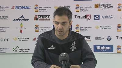 Miguel Rivera durante una rueda de prensa.