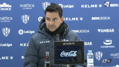 Míchel Sánchez durante la rueda de prensa.