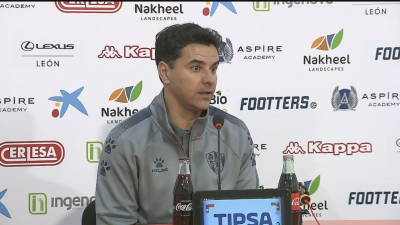 Míchel Sánchez durante la rueda de prensa.