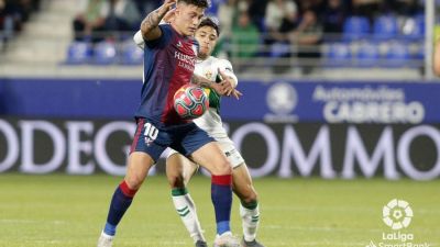 Cristo en un partido de la temporada con la SD Huesca.
