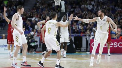 Rudy Fernández, impulsor del Madrid en el segundo cuarto, celebra una canasta.
