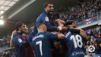 La SD Huesa tras ganar en el derbi de fin de año. Foto: La Liga.
