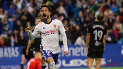 Javi Ros decidió el último derbi disputado en La Romareda.