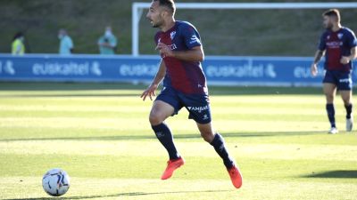 La SD Huesca se mide al Alavés en el segundo amistoso de la pretemporada.