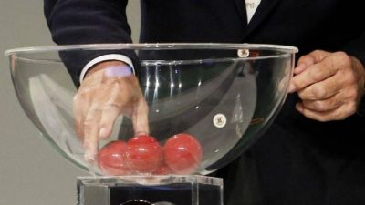 Imagen de un bombo de sorteo del calendario