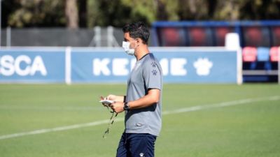 Míchel Sánchez, en un entrenamiento