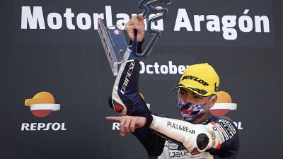 Izan Guevara se ha alzado con la victoria en las dos carreras de Moto3 disputadas este domingo.