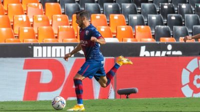 Pedro López, en el duelo en Mestalla correspondiente a la tercera jornada.