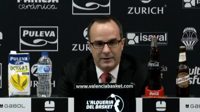 Diego Ocampo durante su comparecencia en La Fonteta.