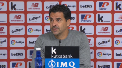 Míchel Sánchez en rueda de prensa