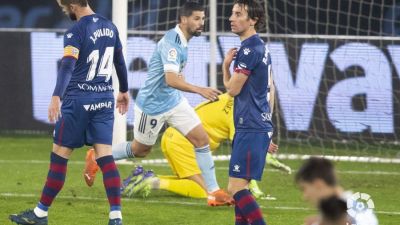 Nolito celebra el primer tanto del conjunto gallego