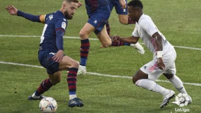 La SD Huesca durante un partido. Foto: LaLiga.