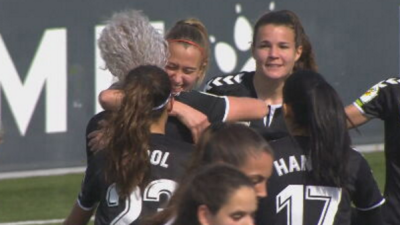Las jugadoras del Zaragoza CFF celebran un gol. Imagen: Aragón Deporte.