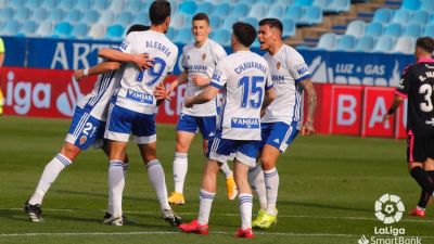 El Real Zaragoza busca ante el Tenerife tres puntos muy importantes.
