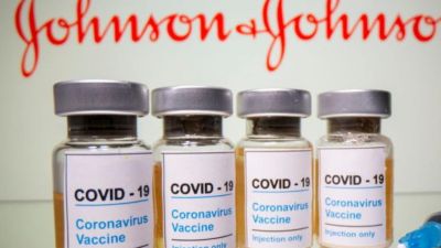 La vacuna de Johnson&Johnson requiere de una sola dosis.