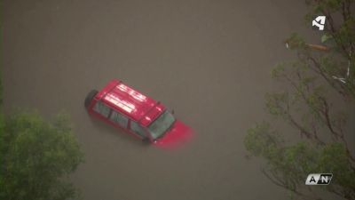Calles anegadas en la inundación de la costa este de Australia, 2021