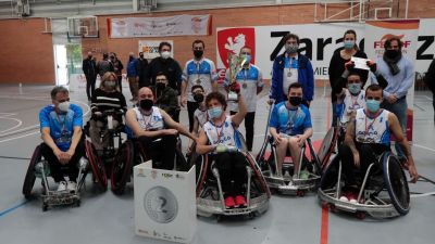 Imagen de los jugadores de Adapta Zaragoza