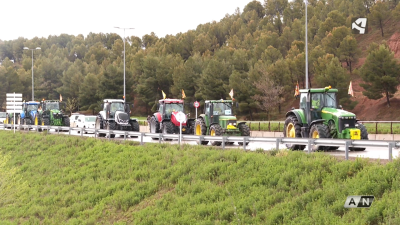 Fotografía de la tractorada de esta mañana en Teruel.