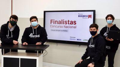 Integrantes de uno de los equipos finalistas del Young Business Talent