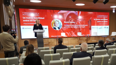 La consejera de Economía, Planificación y Empleo, Marta Gastón, en el II Observatorio de la Movilidad Sostenible.