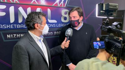 Reynaldo Benito, entrevistado por Pedro Hernández. Imagen: Aragón Deporte.