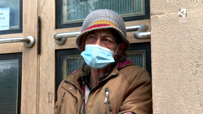 Lola, una mujer que participa en el proyecto de la Parroquia del Carmen de Zaragoza.