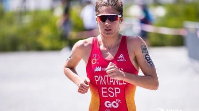 Marta Pintanel debutaba este pasado domingo en la Copa de Europa de Triatlón.